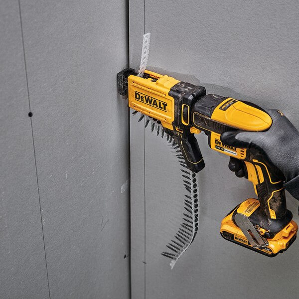 Dewalt 18v gipsplaatschroevendraaier met 2 2,0 Ah accu's met koffer + DCF620D2K snelschroeflader
