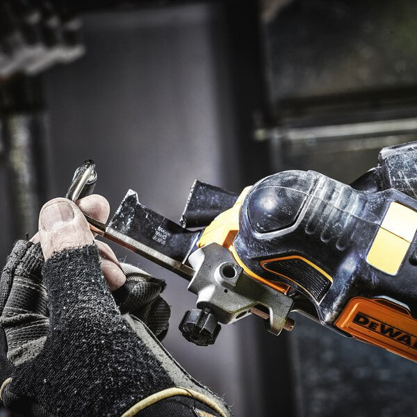 Dewalt DCS356P2 XR 18V LI-ION 5Ah borstelloos oscillerend multitool