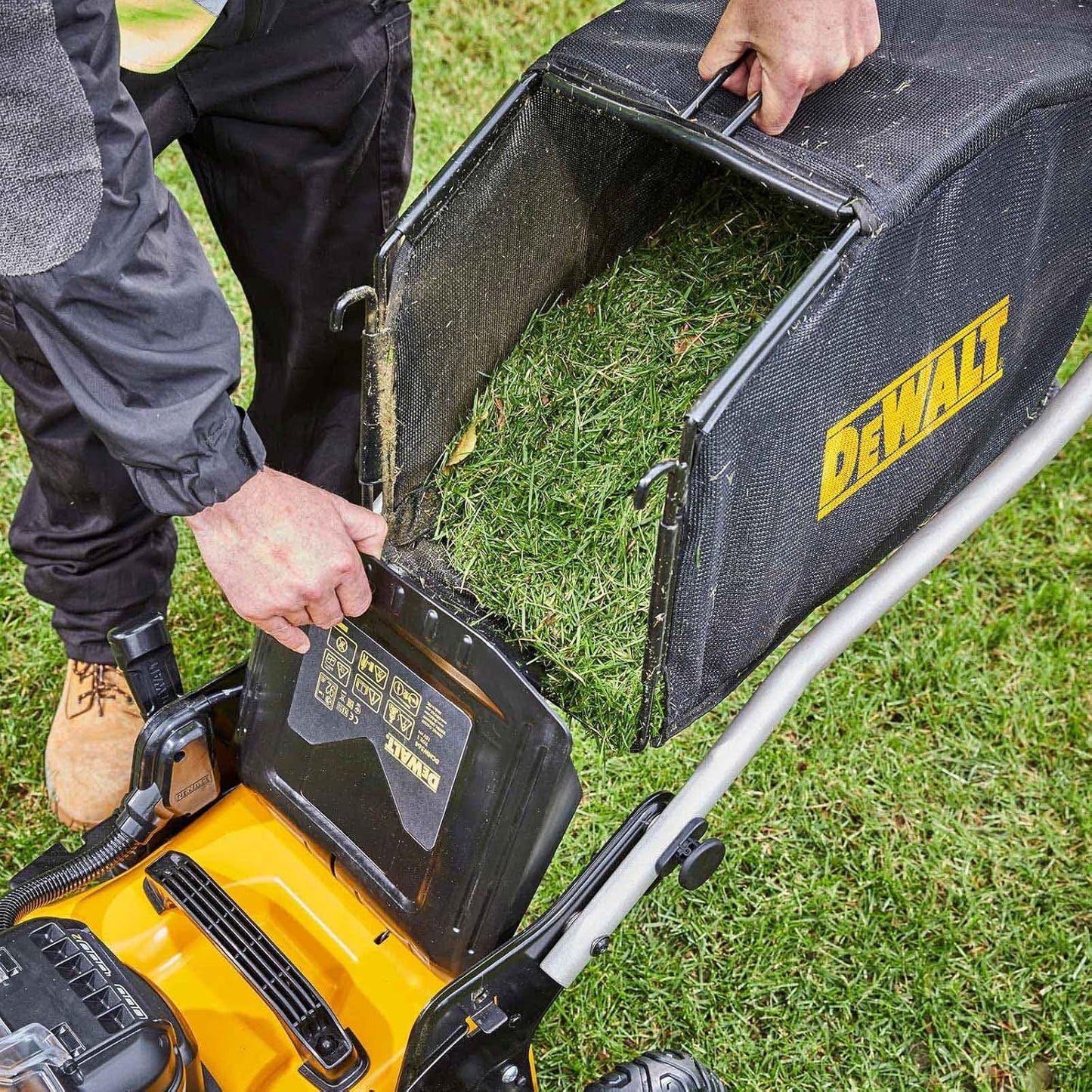 Dewalt DCMW564N borstelloze maaier XR 2x18V 48cm