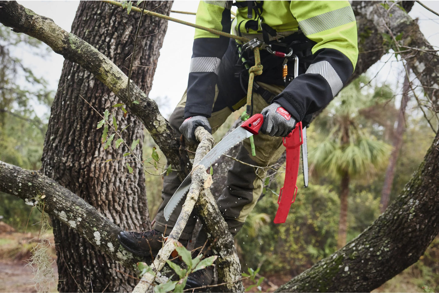 Milwaukee 35 cm gebogen snoeizaag met beschermhoes