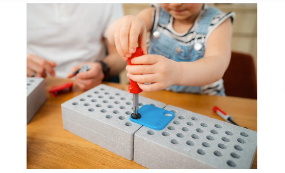 Bouw- en schroefset voor kinderen Fischer for Kids vanaf 3 jaar Builder-Box 579435