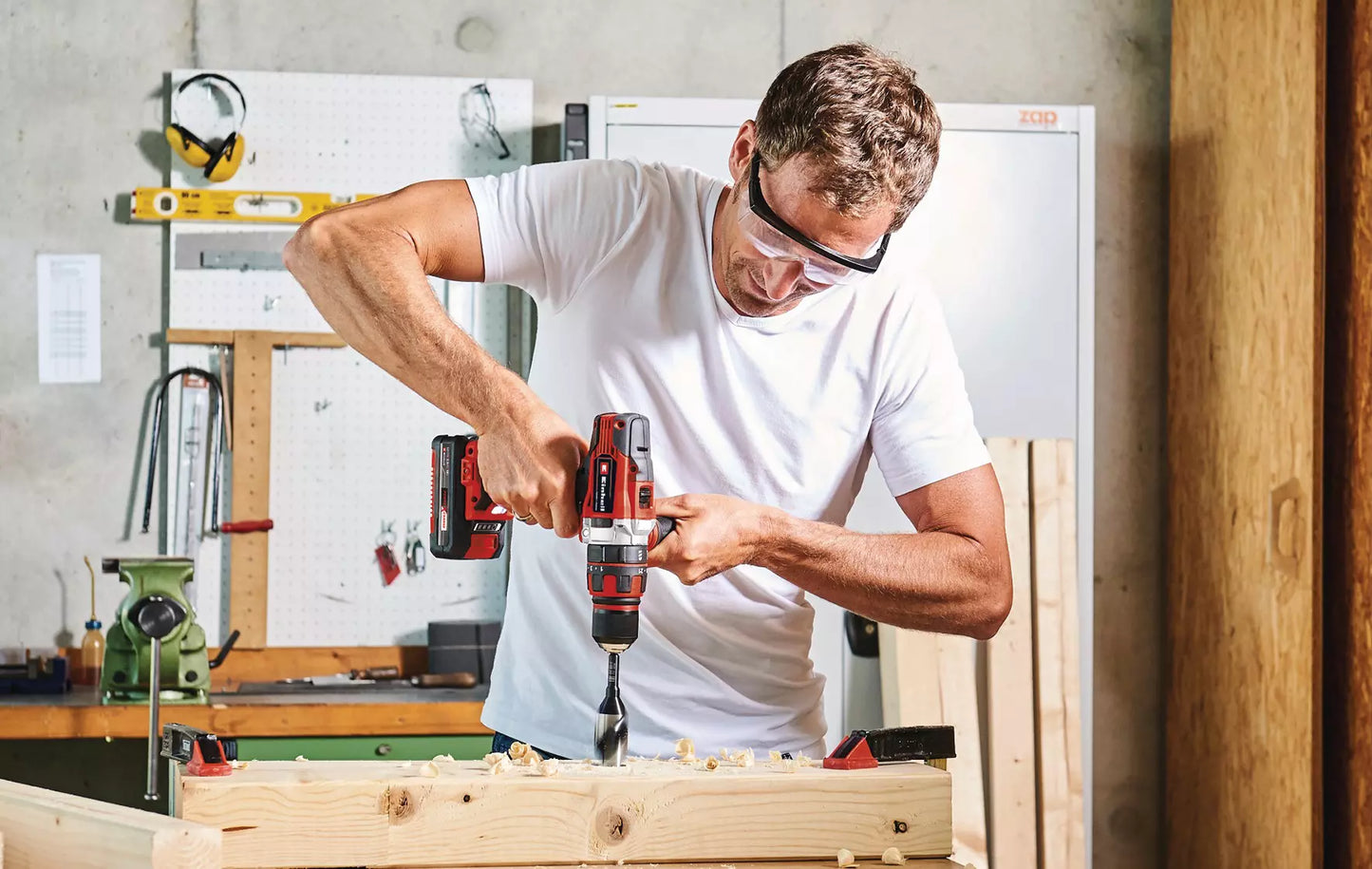 Set 18V Boormachine + Boorhamer + Slijpmachine + 2 accu's 3,0 Ah + Oplader Einhell TE-TK 18/3 Li +2 (CD+AG+HD)