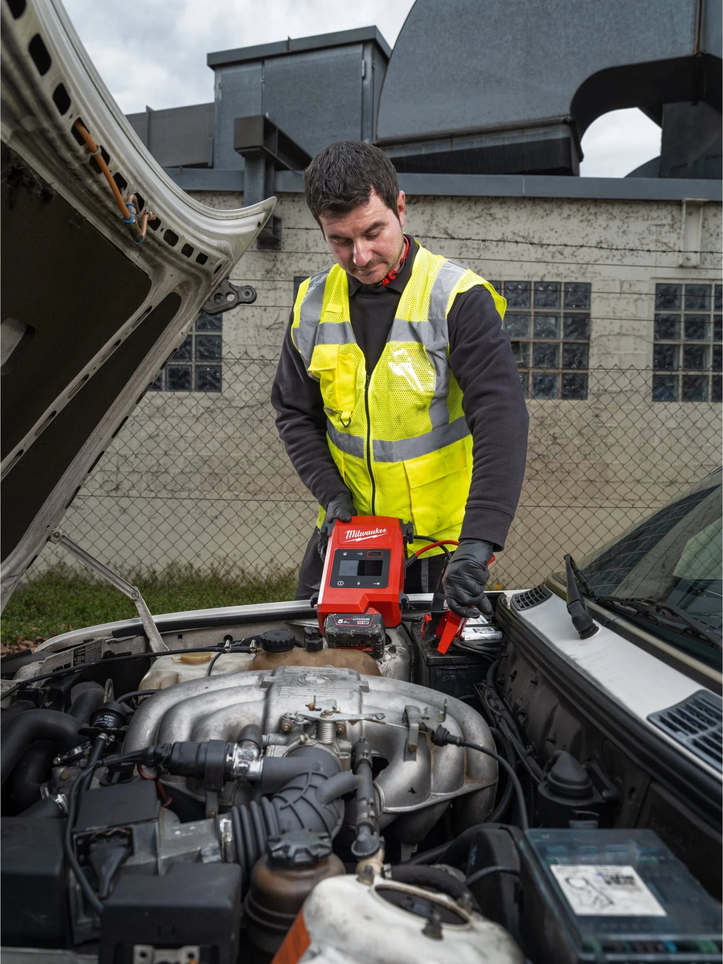 Starter voor voertuig M18 2.000A Milwaukee