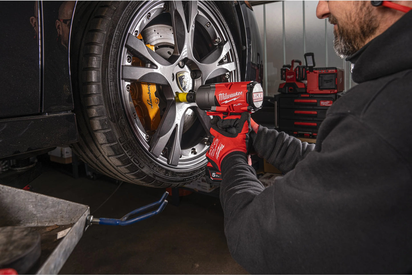 Milwaukee M18 FUEL ONE-KEY 1/2" Impact Wrench + 2 5Ah Batteries + Charger + Case, M18 ONEFHIWF12-502X