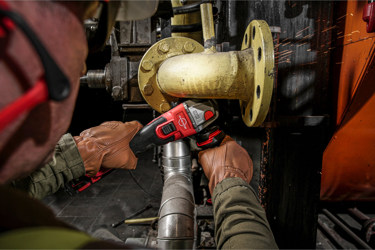 Amoladora angular M18 125mm Fuel ONE-KEY con maletín Milwaukee M18 ONEFSAG125XB-0X