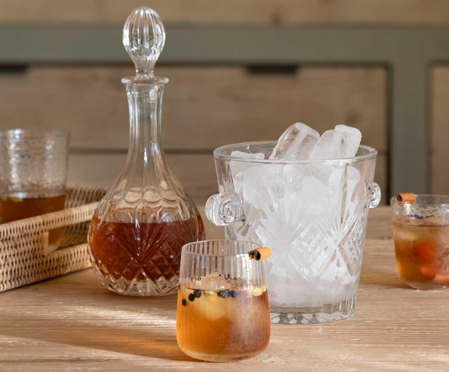 Vintage glazen likeurfles 850 ml Andrea House