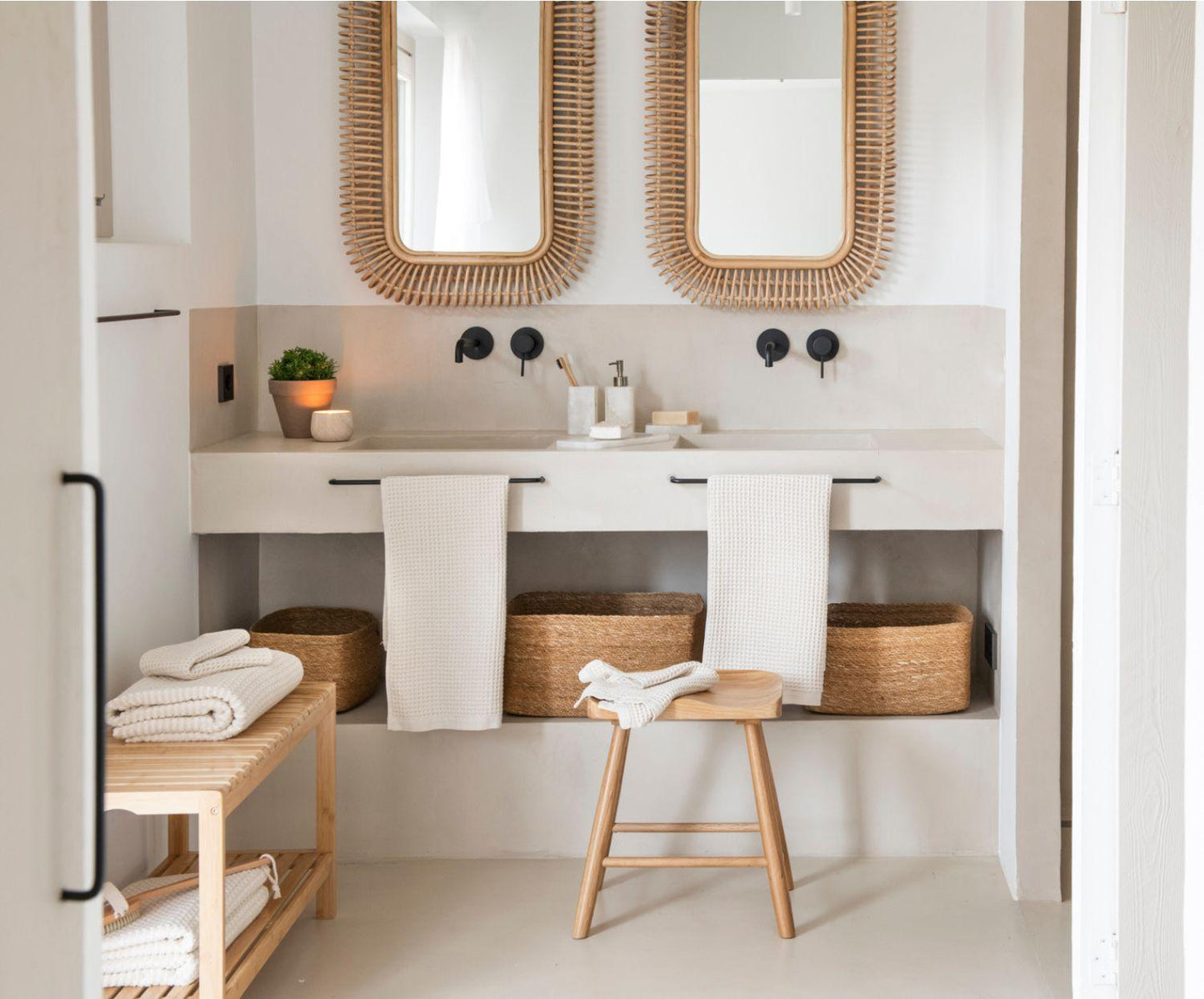 Eikenhouten kruk Andrea House